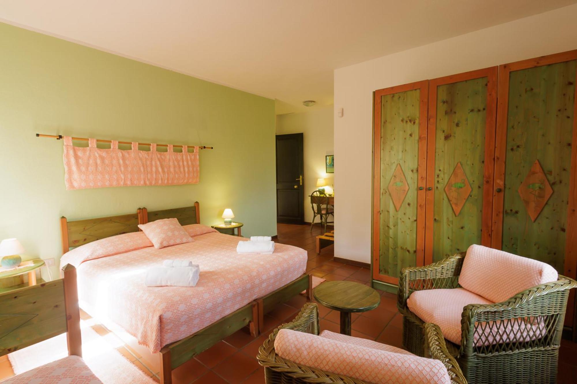 Càbras Hotel Ristorante Sa Pedrera מראה חיצוני תמונה