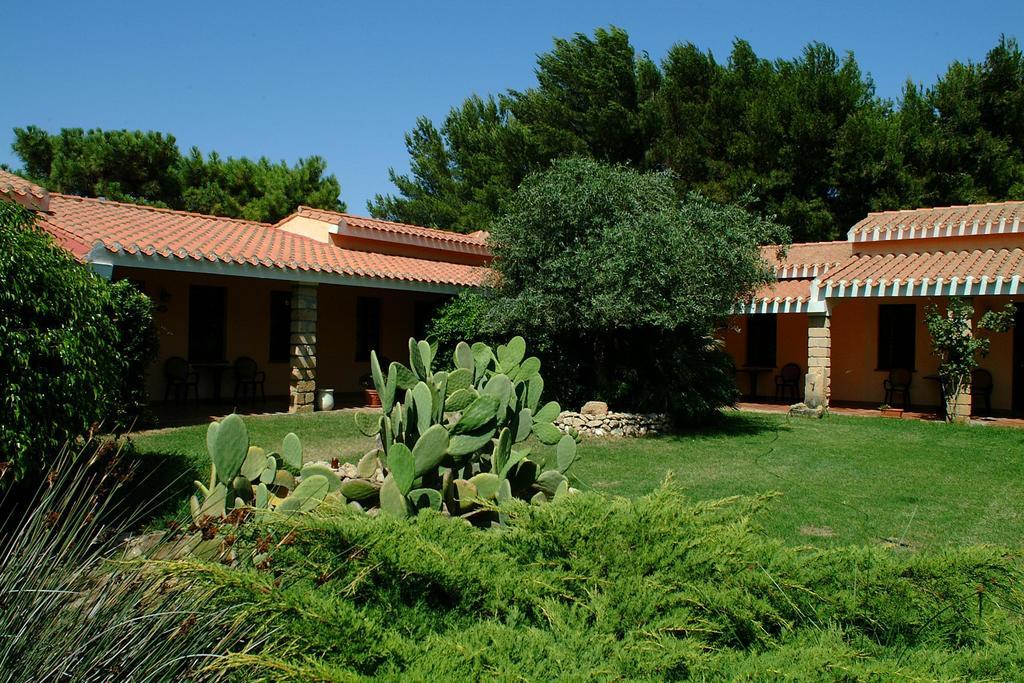 Càbras Hotel Ristorante Sa Pedrera מראה חיצוני תמונה